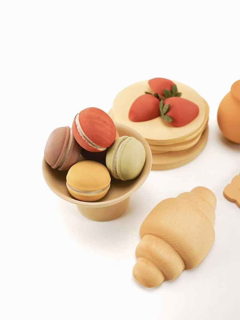 wooden play food set / desserts