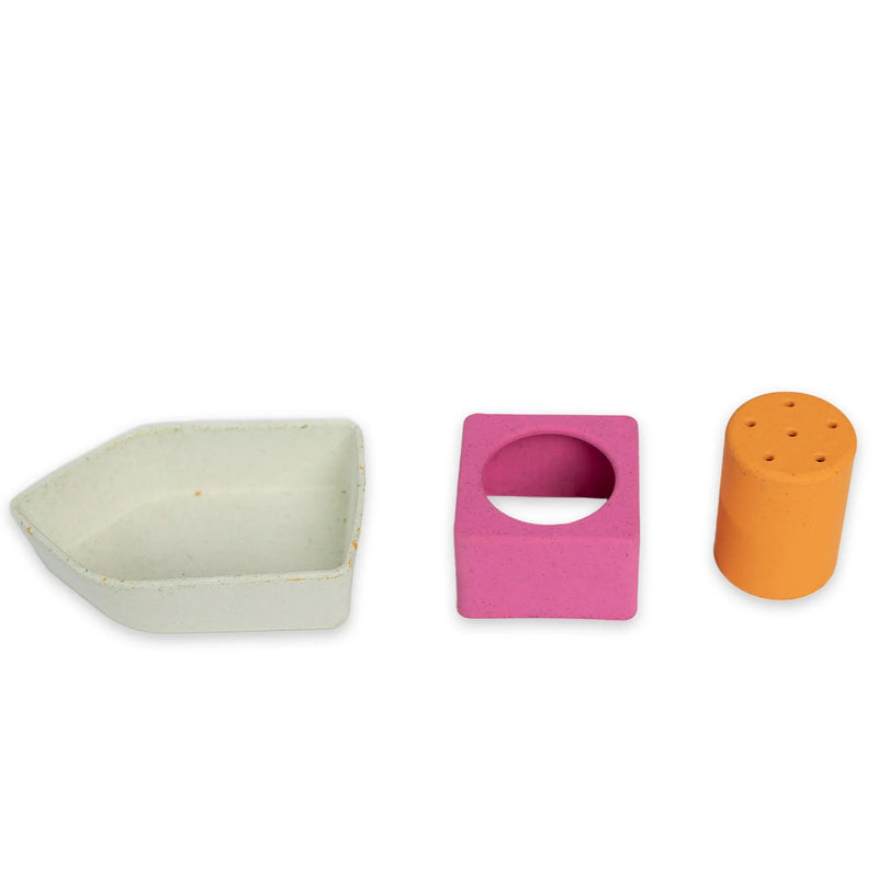 upcycled boat bath toy / orange