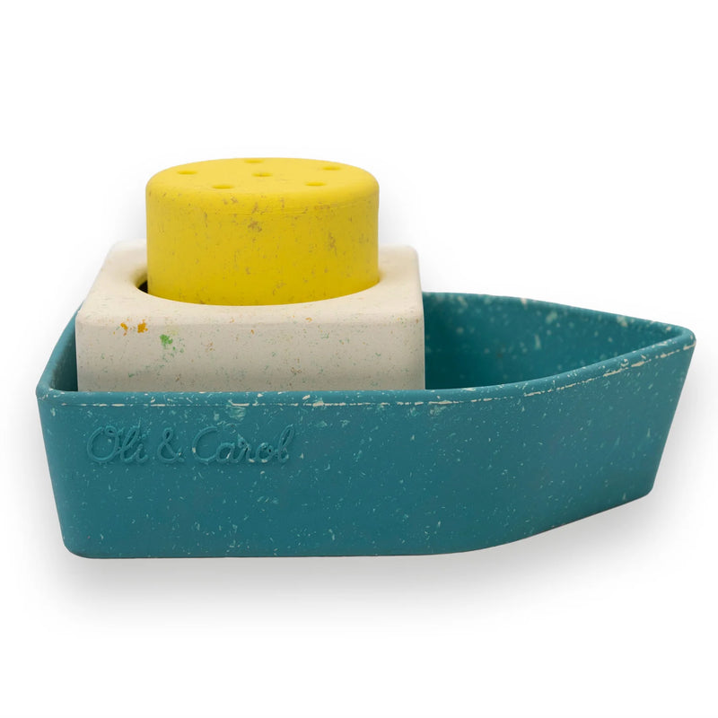 upcycled boat bath toy / yellow