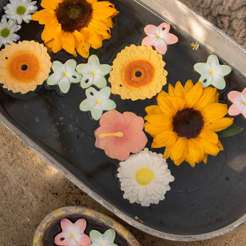 iris the hibiscus baby teether