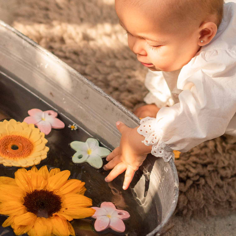bali the flower mini baby teether