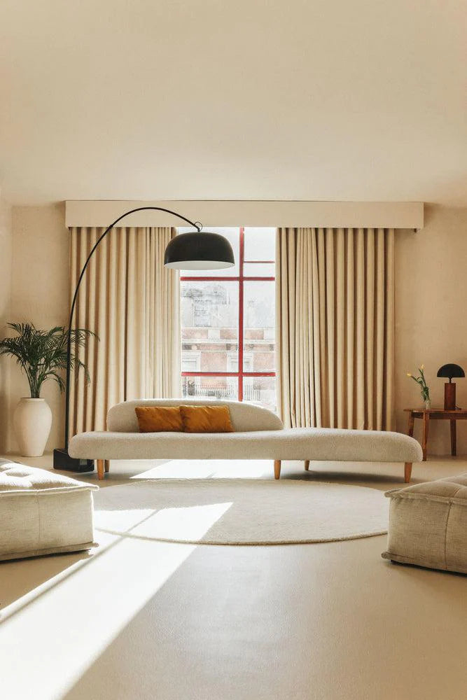 wool round area rug / natural (undyed)